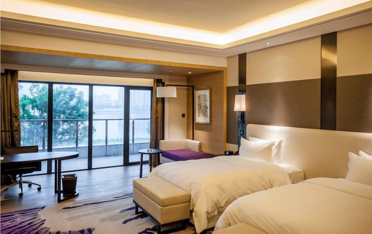 Radisson Blu Hotel Wuhan Etd Zone Exterior foto